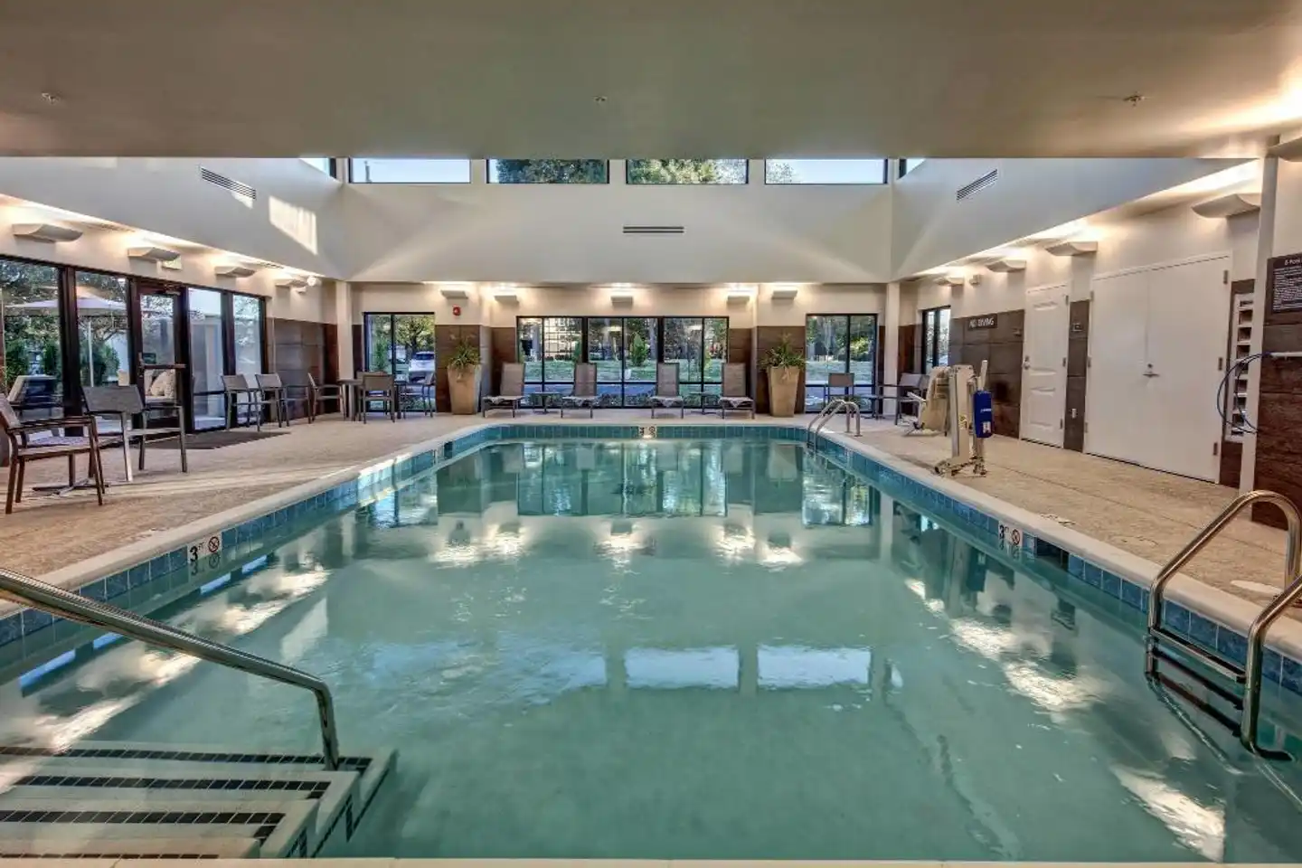 Residence Inn by Marriott Nashville at Opryland Hallenbad