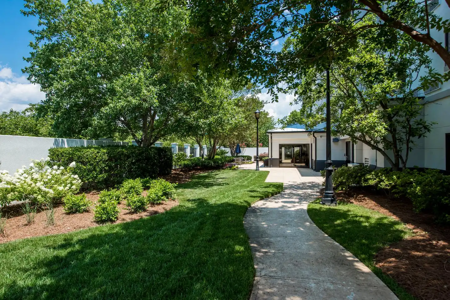 Courtyard by Marriott Charlotte Ballantyne Garten