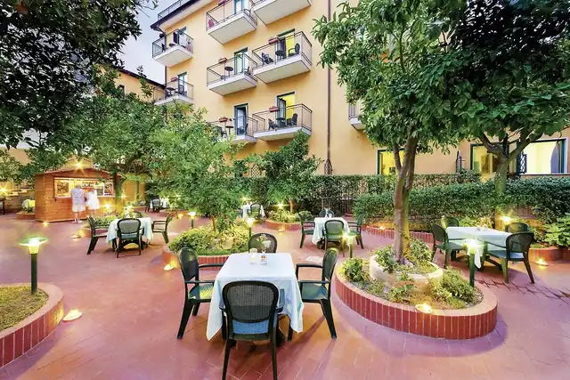 Astoria Terrasse