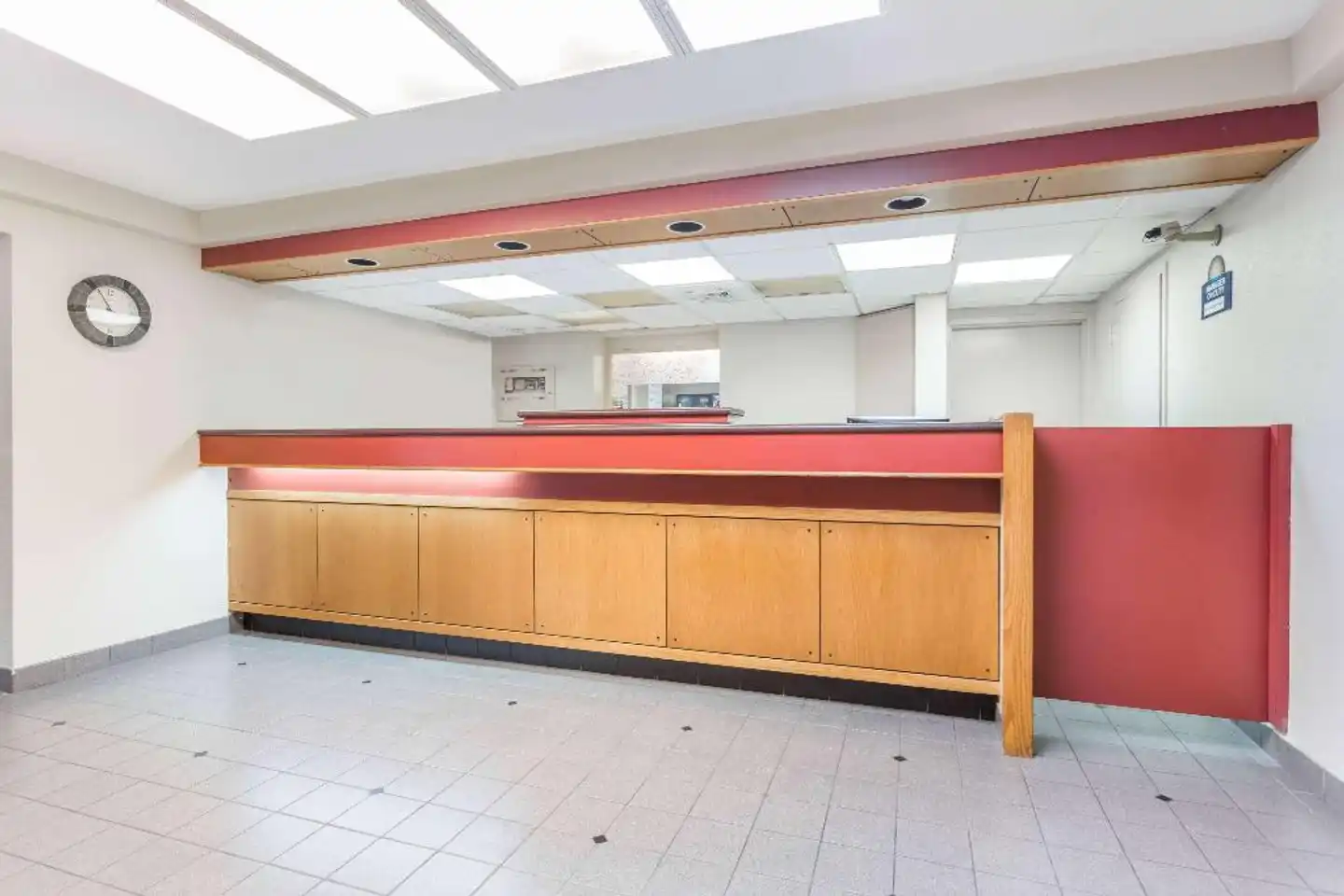 Days Inn by Wyndham Harrisburg North Lobby