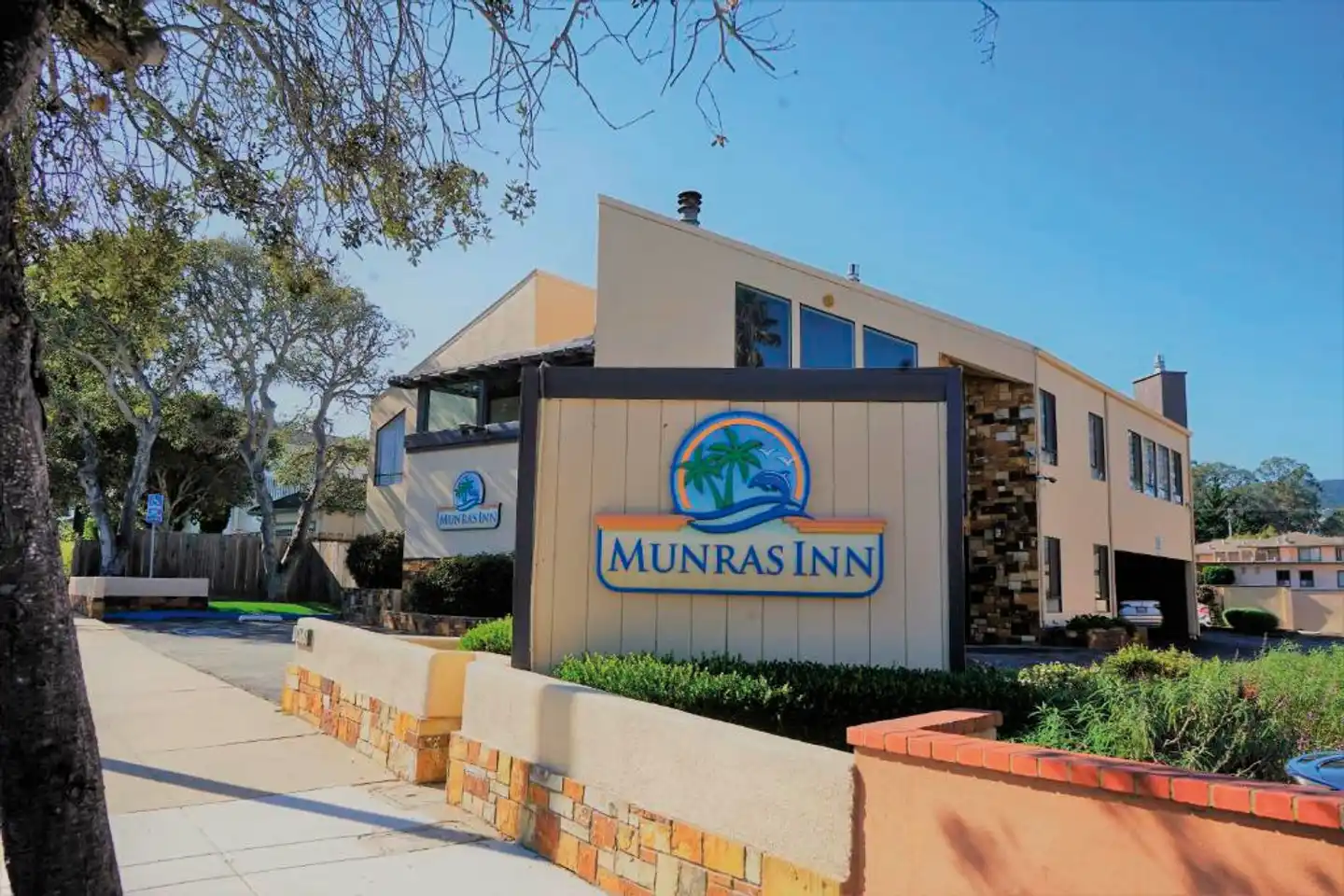Munras Inn Aussenansicht