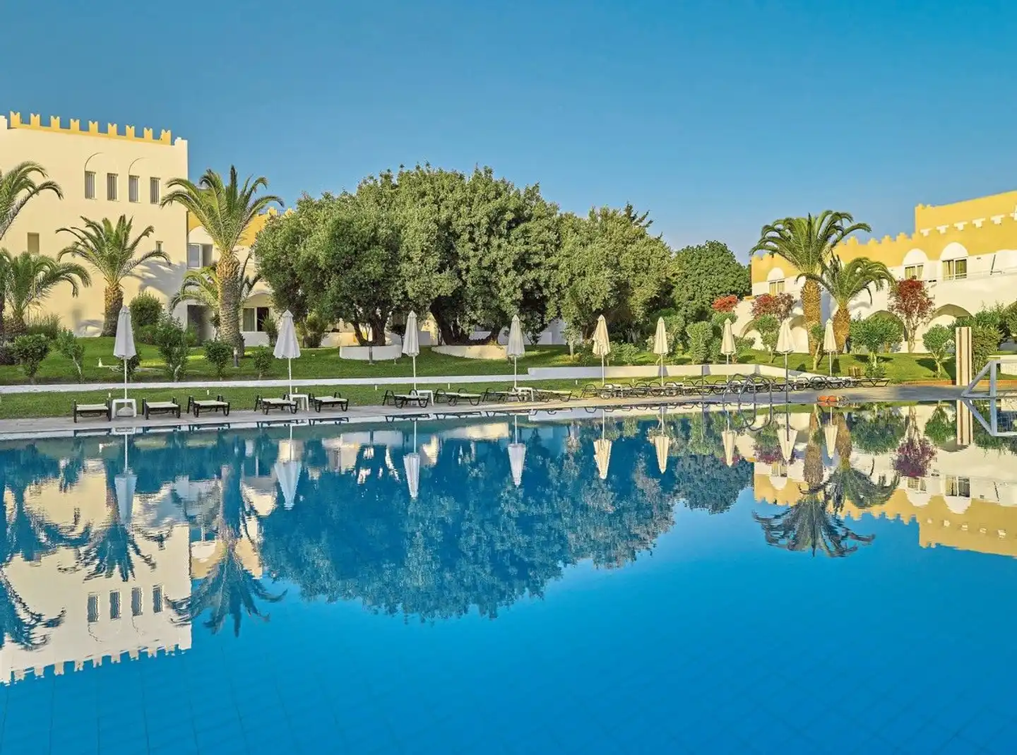 Platanista Pool