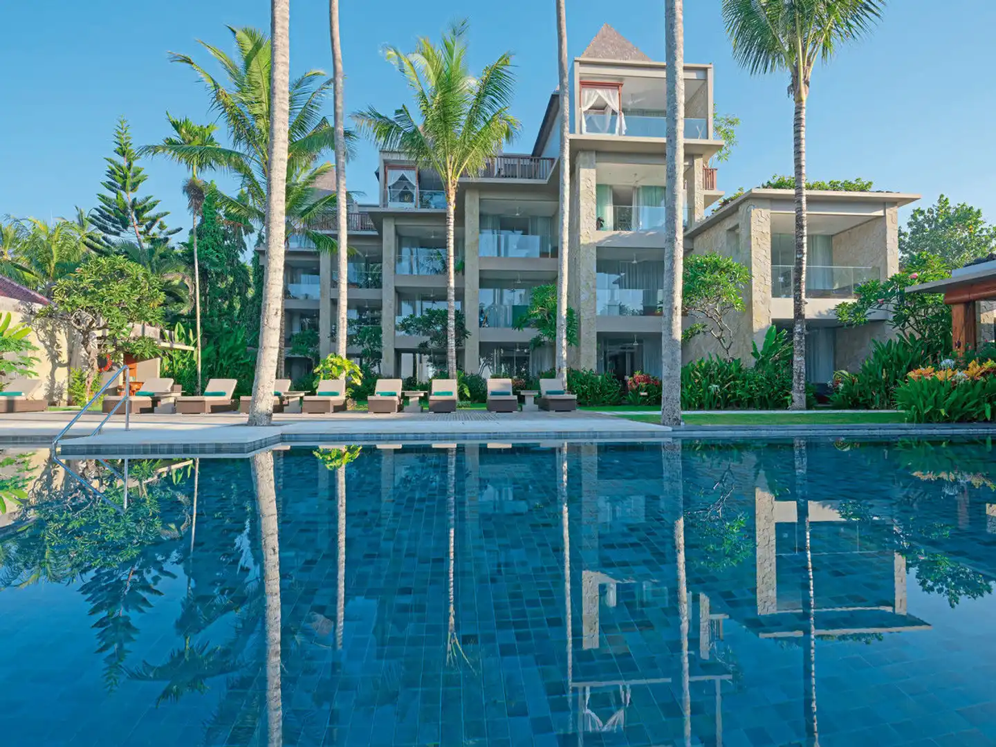 Candi Beach Resort & Spa Pool
