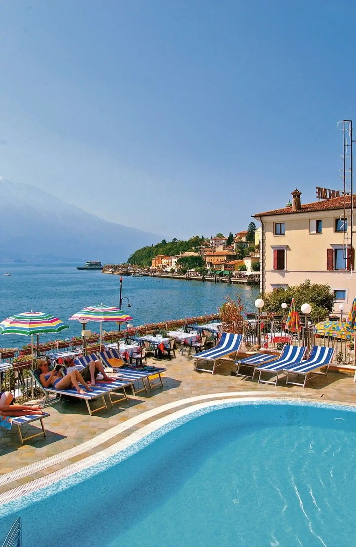 All' Azzurro Pool