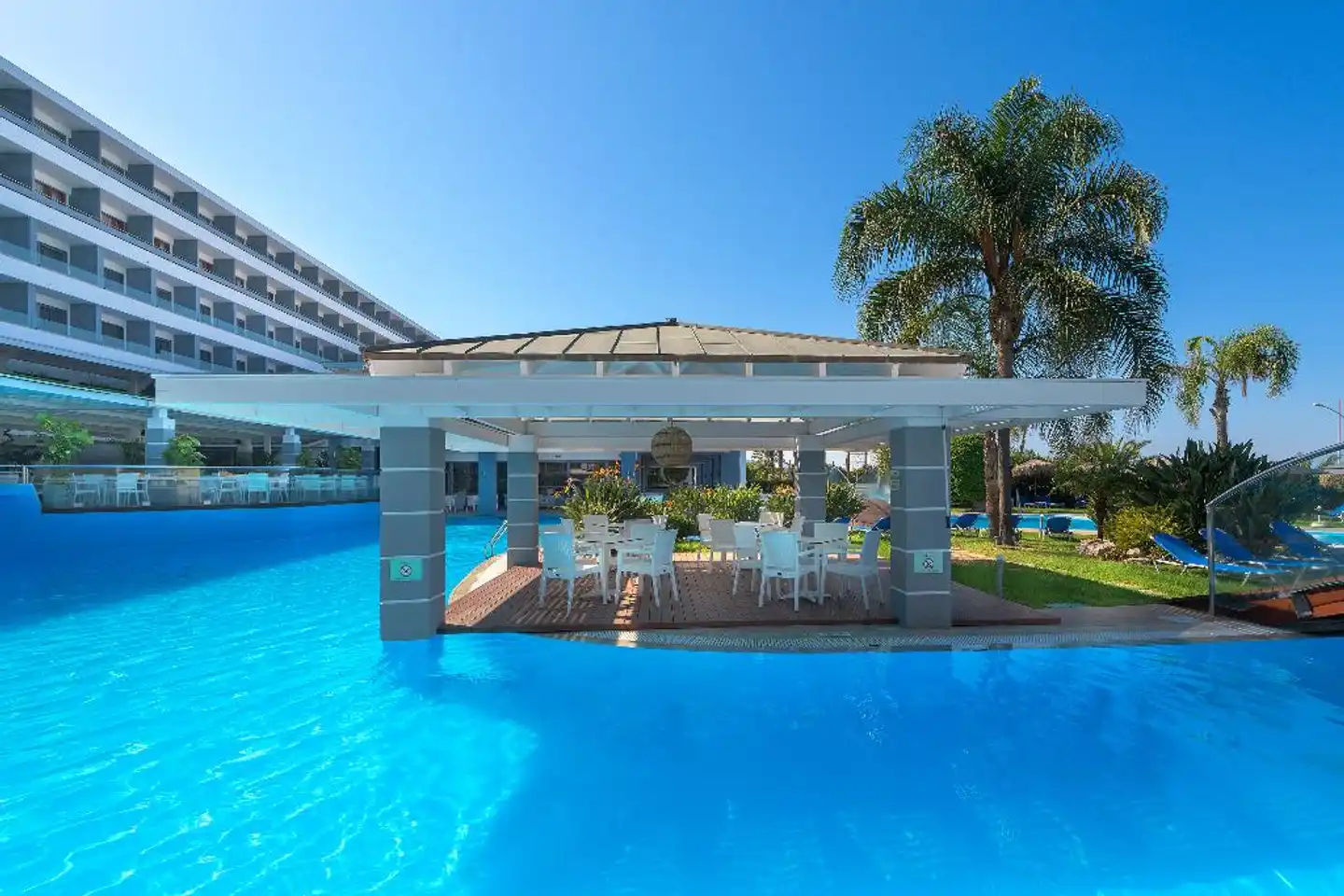 Oceanis Beach Hotel Pool
