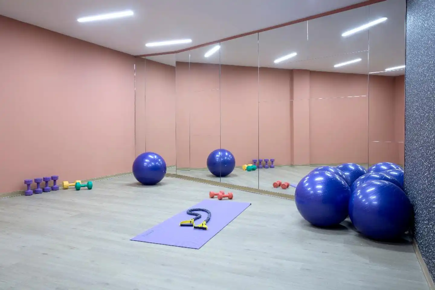 Dolce by Wyndham Athens Attica Riviera Sport und Entertainment