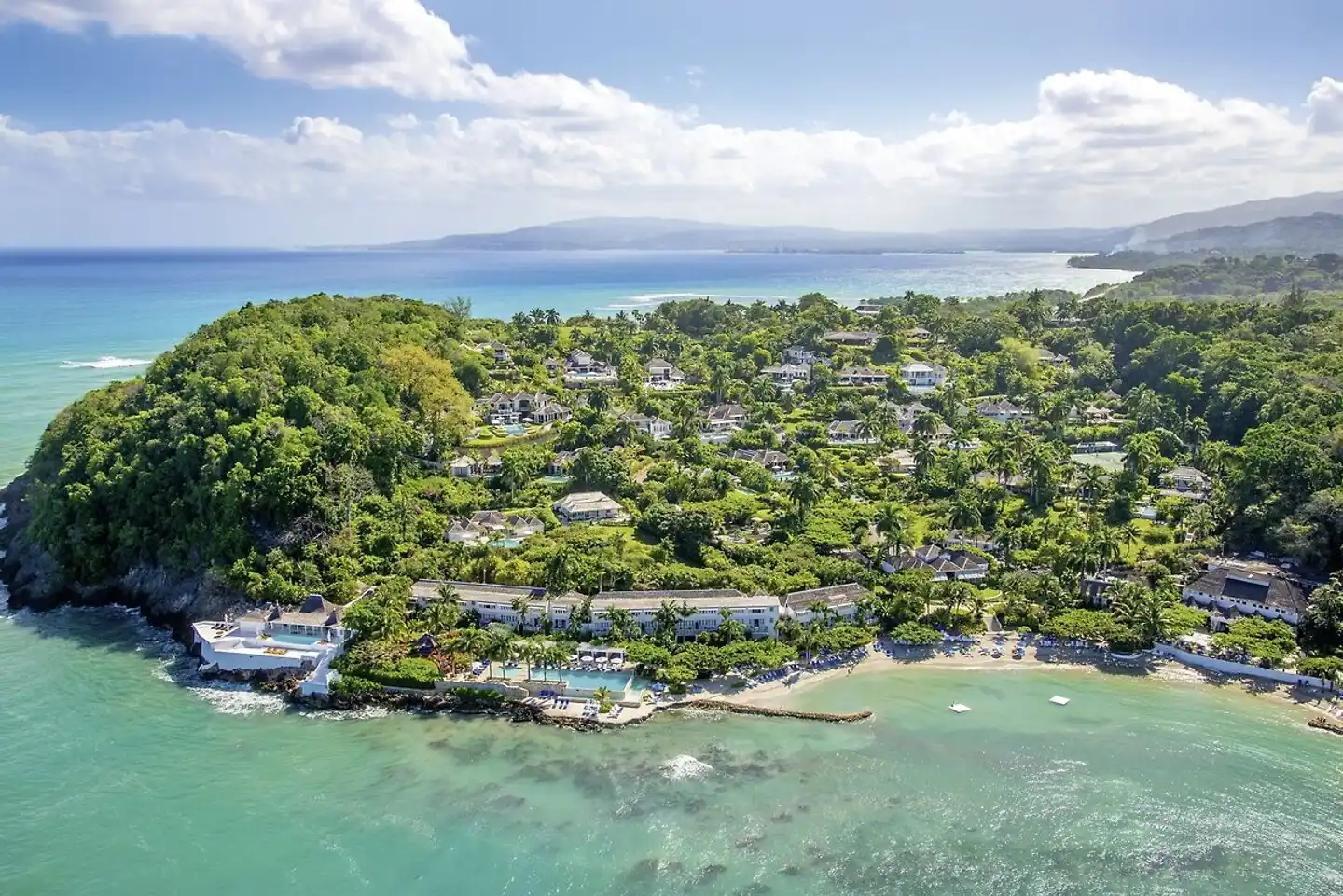 Round Hill Hotel and Villas Landschaft
