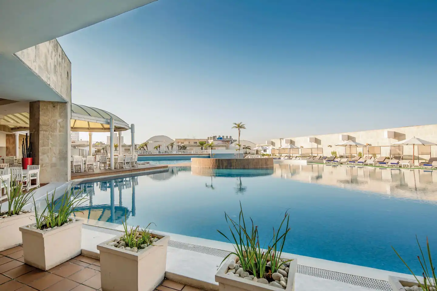Meliá Cohiba Pool