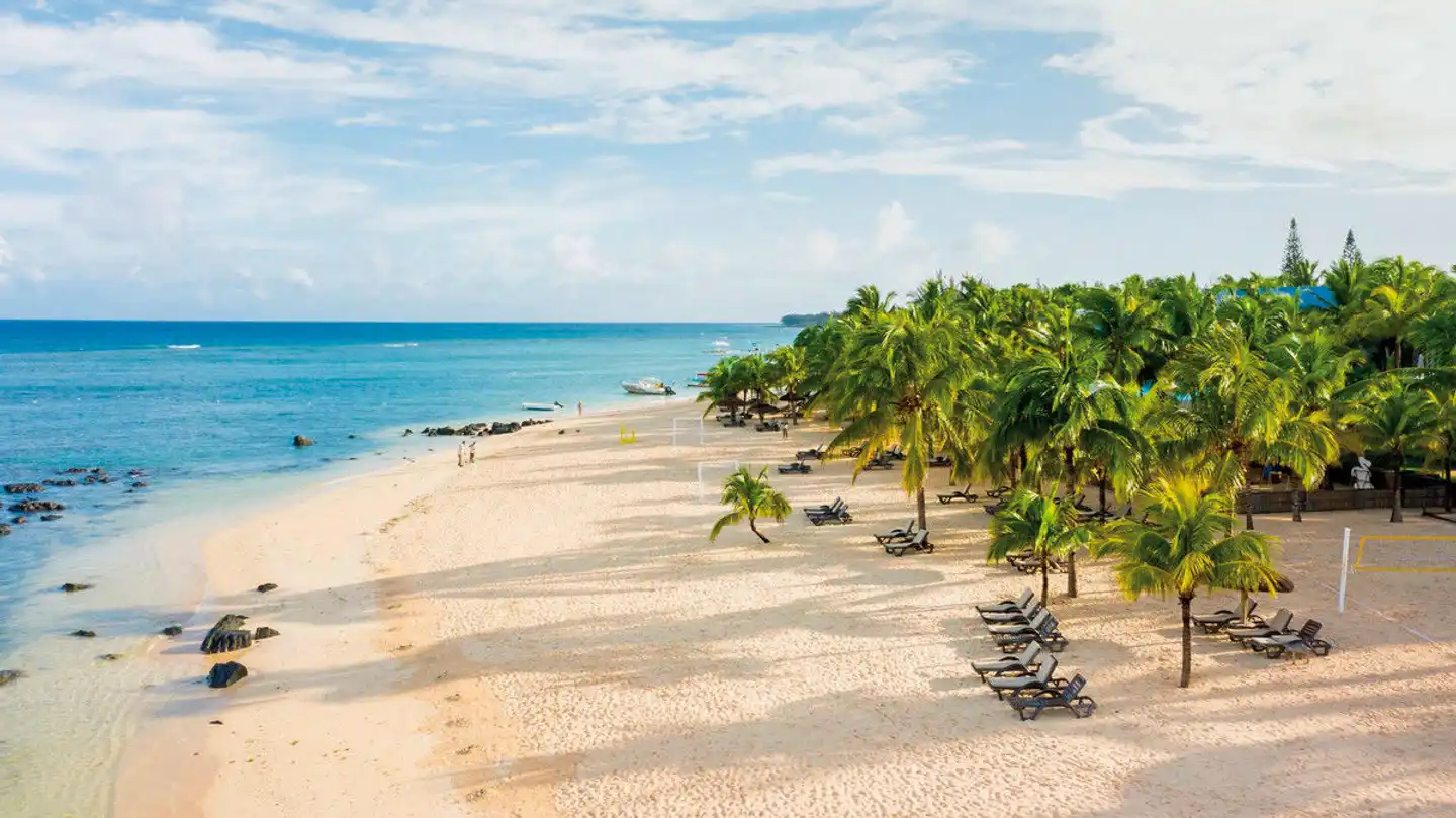 Victoria Beachcomber Resort & Spa Strand