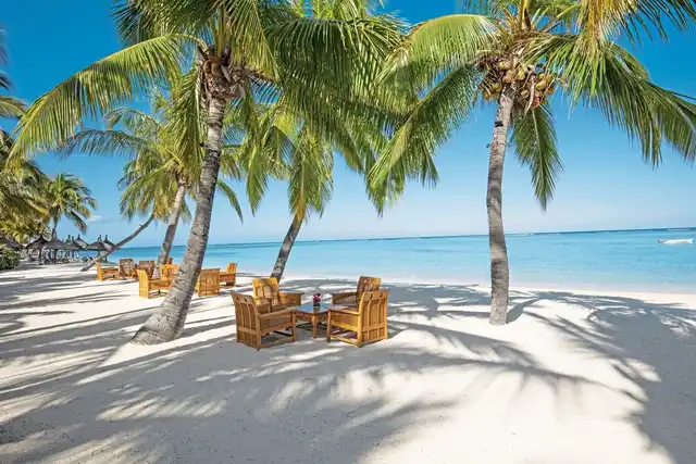 Paradis Beachcomber Golf Resort & Spa Strand