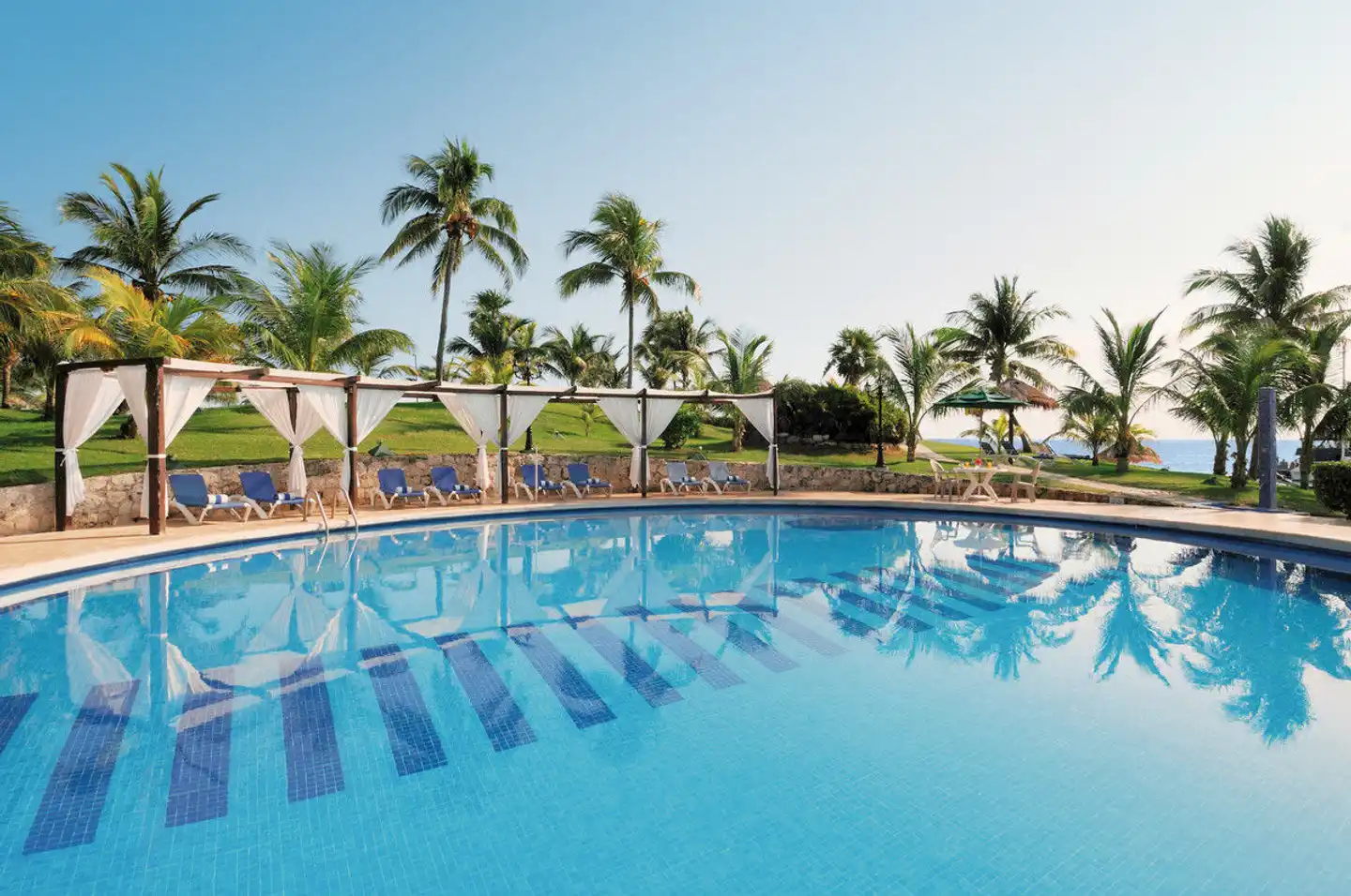 Dos Playas Faranda Pool