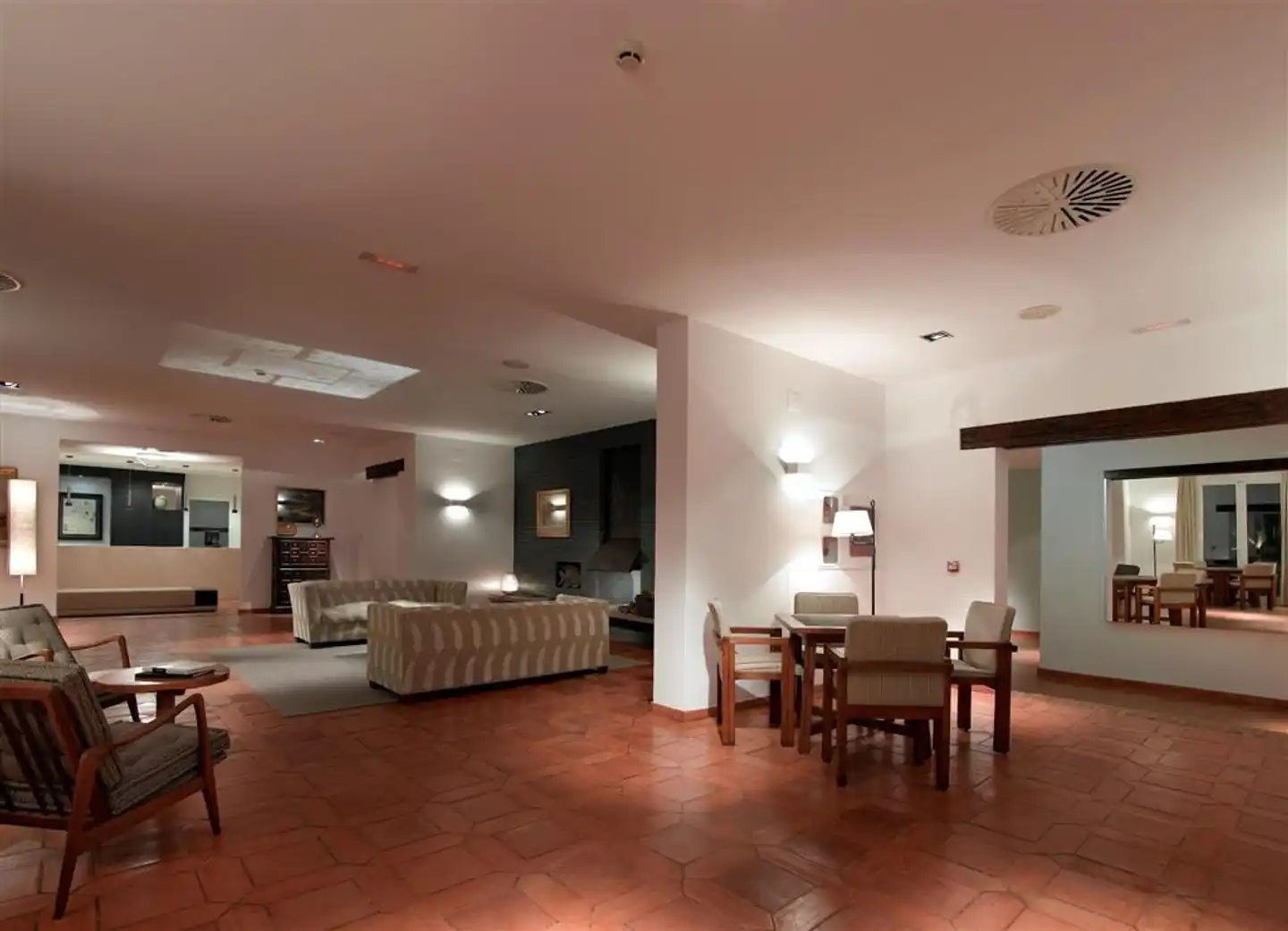 Parador de Málaga Golf Lobby