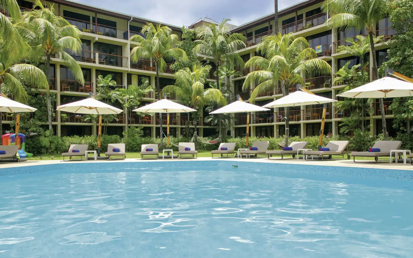 Coral Strand Smart Choice Hotel Pool