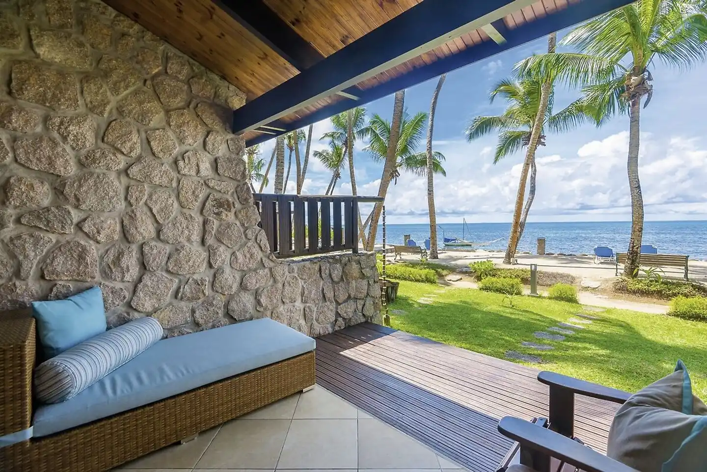 Coco de Mer & Black Parrot Suites Terrasse