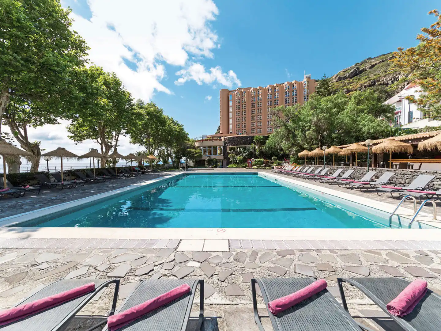 Dom Pedro Madeira Pool