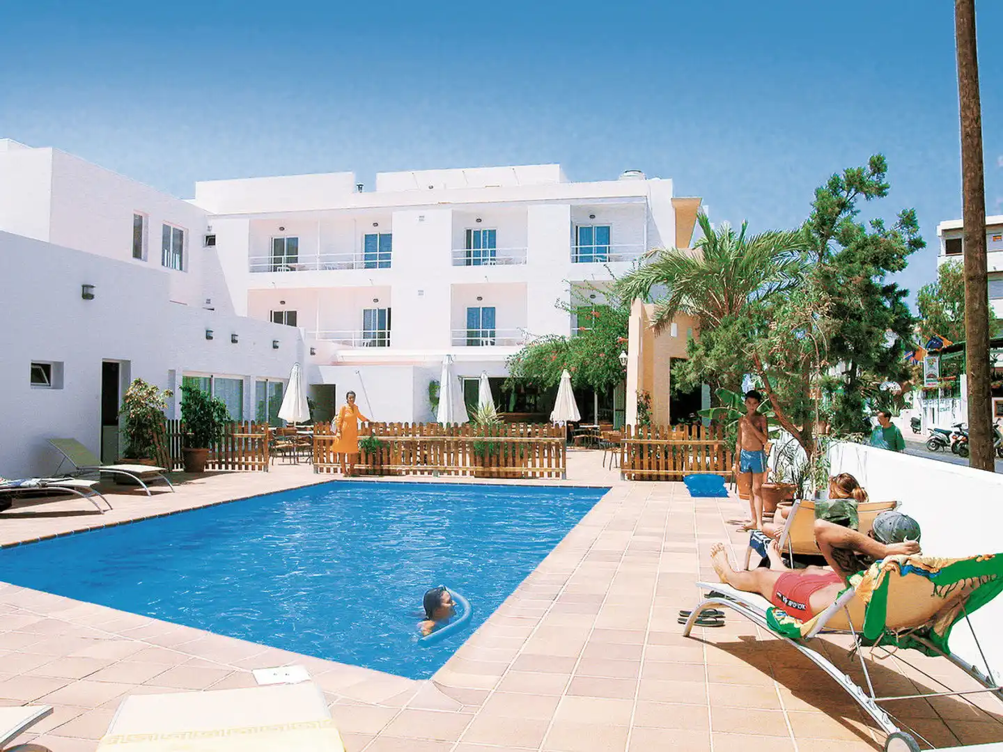 Roca Plana Pool
