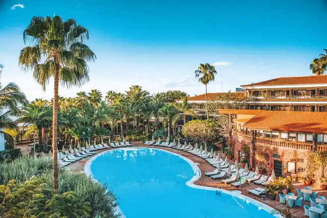 Parque Tropical Pool