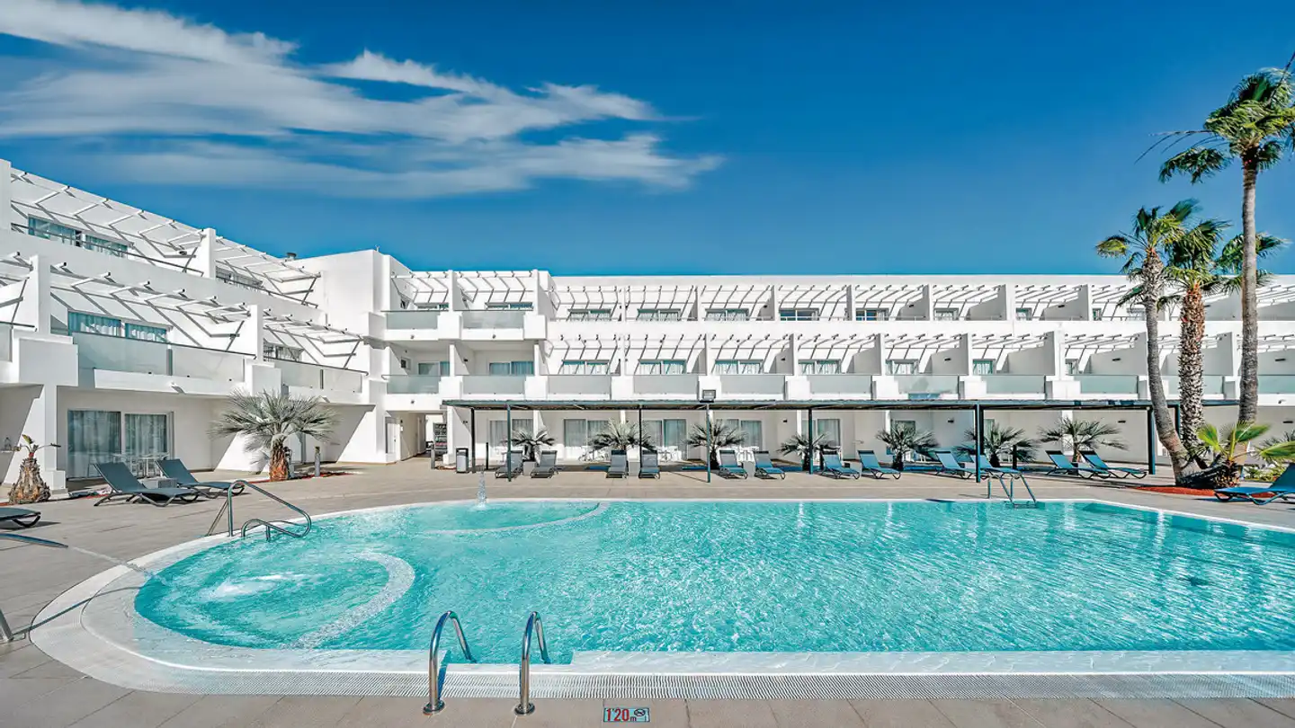 Sentido Aequora Lanzarote Suites Aussenansicht