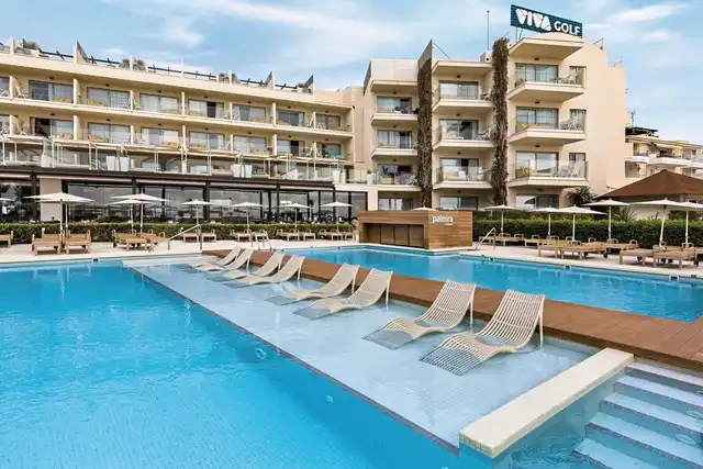 VIVA Golf Adults Only 18+ Pool