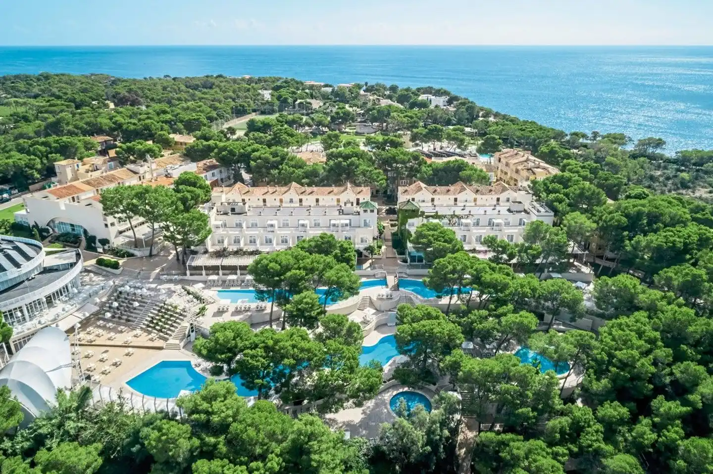 Iberostar Waves Club Cala Barca Aussenansicht