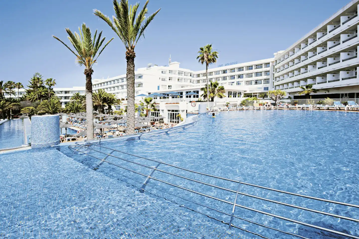 VIK hotel San Antonio Pool