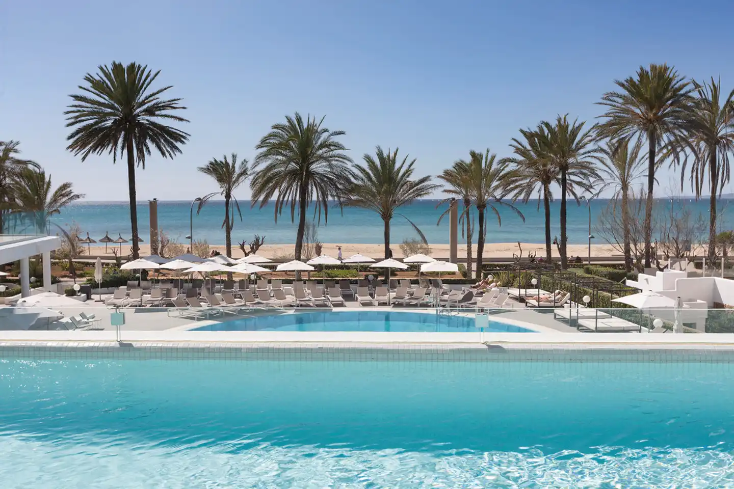 HM Tropical Pool