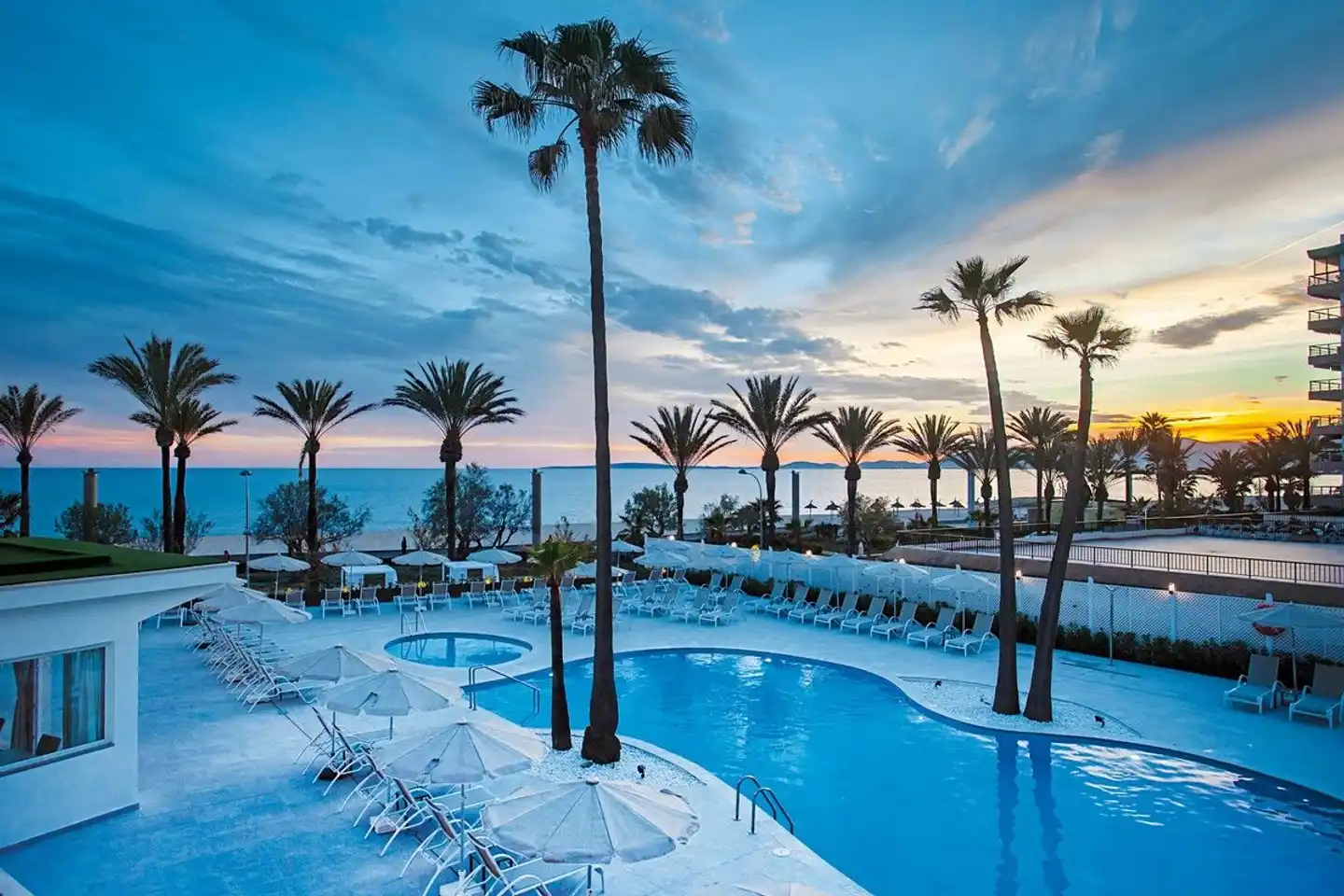 HSM Golden Playa Pool