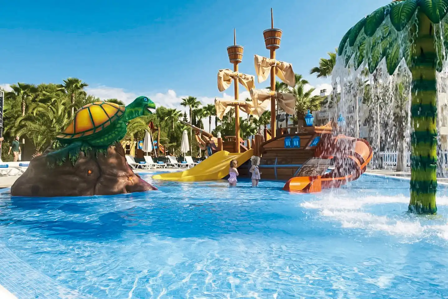 Hipotels Mediterraneo Club Pool