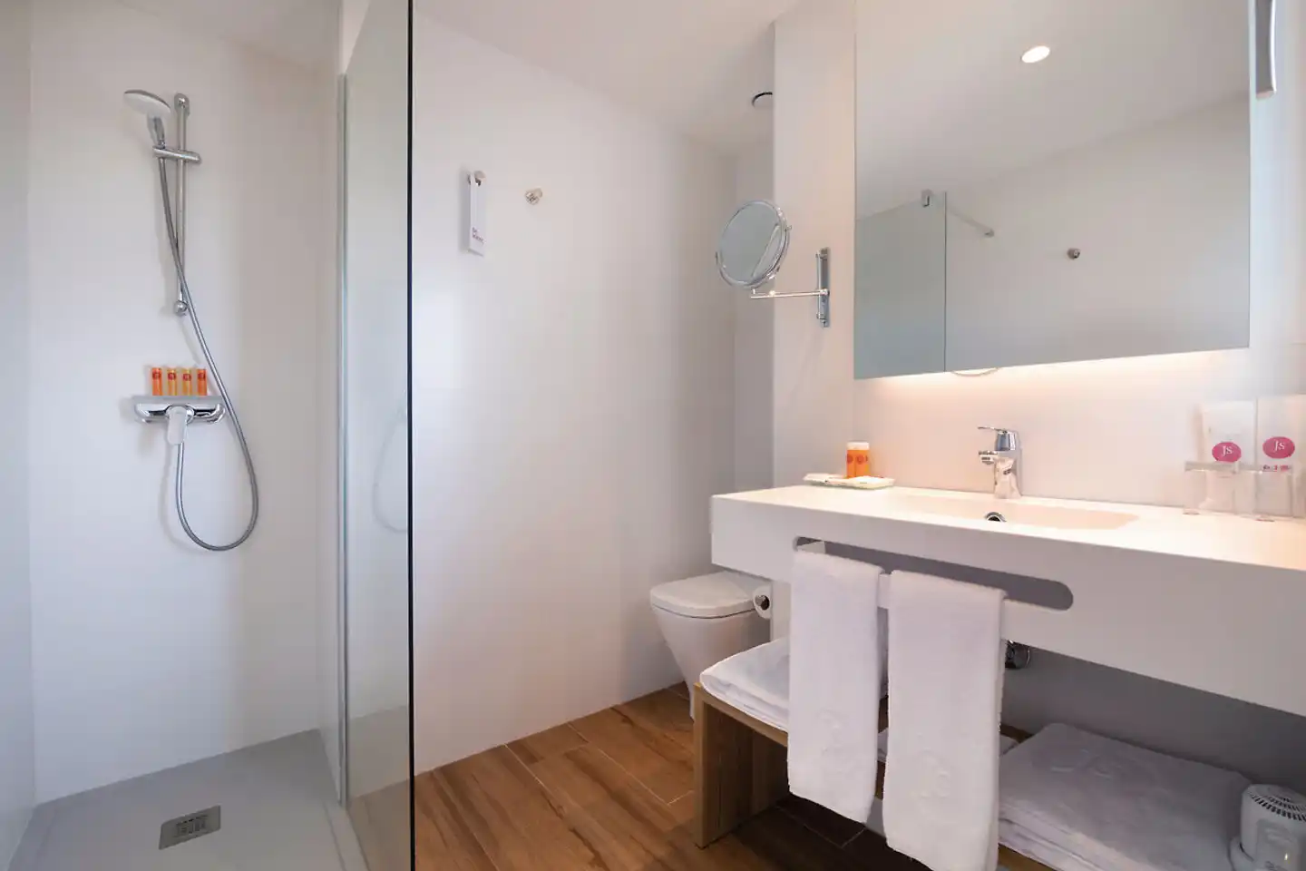 JS Yate Badezimmer