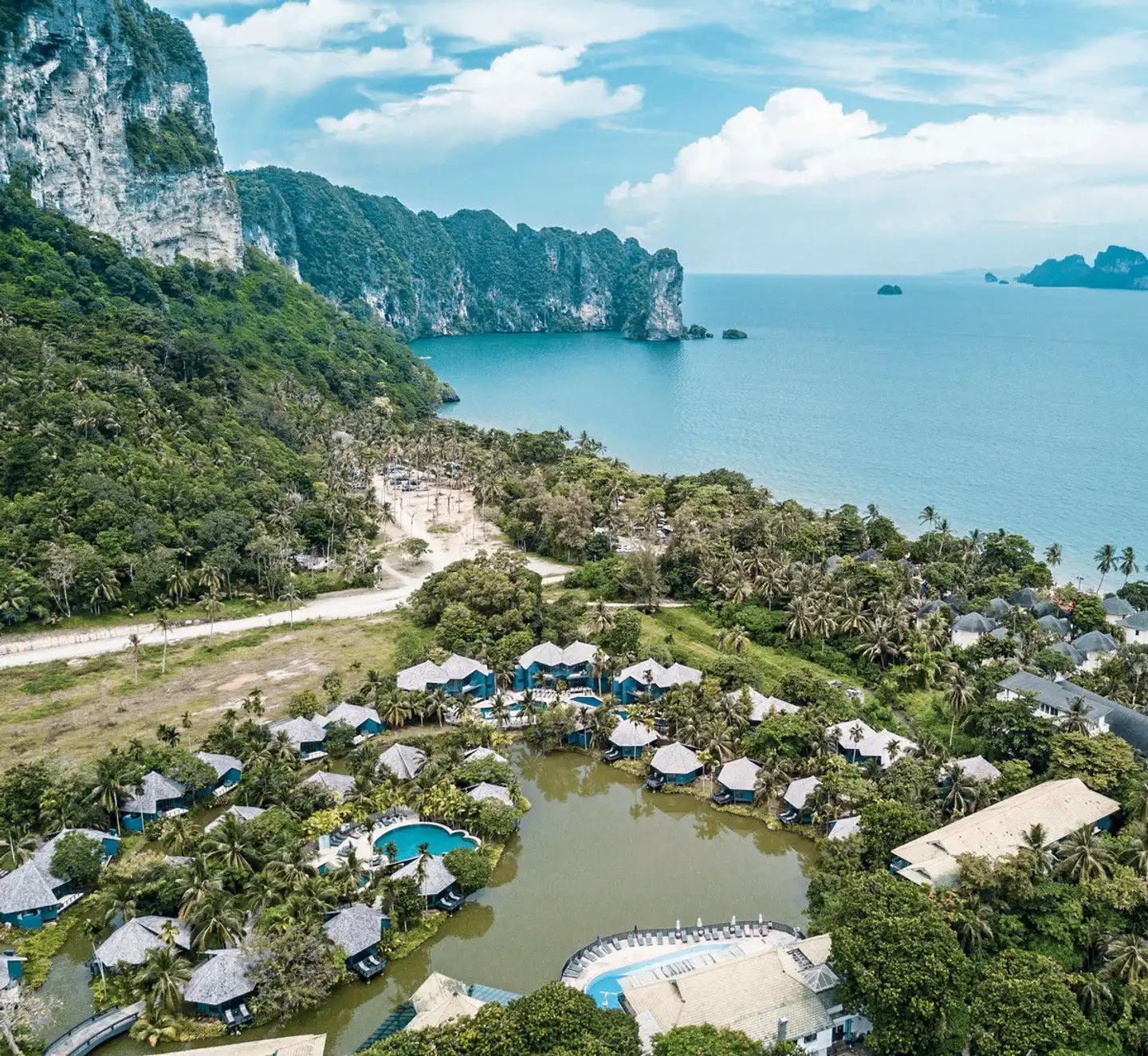 Peace Laguna Resort Landschaft