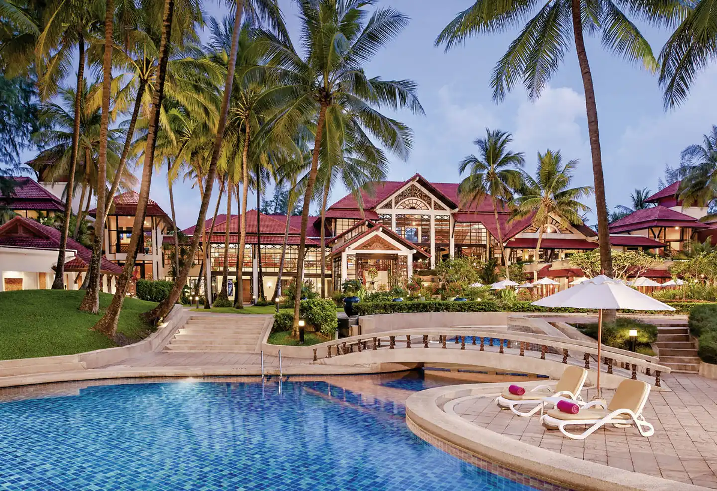 Dusit Thani Laguna Phuket Aussenansicht