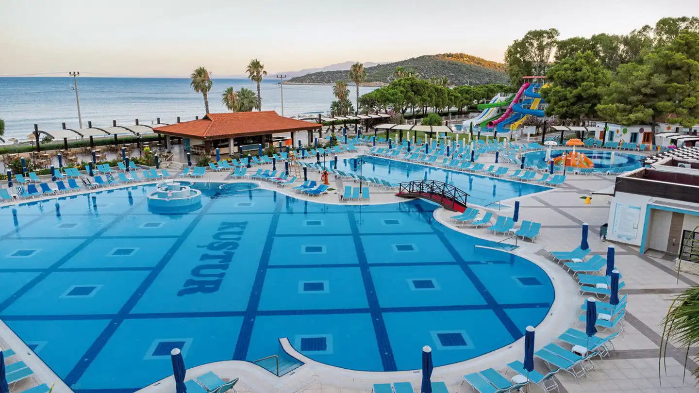Kustur Club Holiday Village Pool
