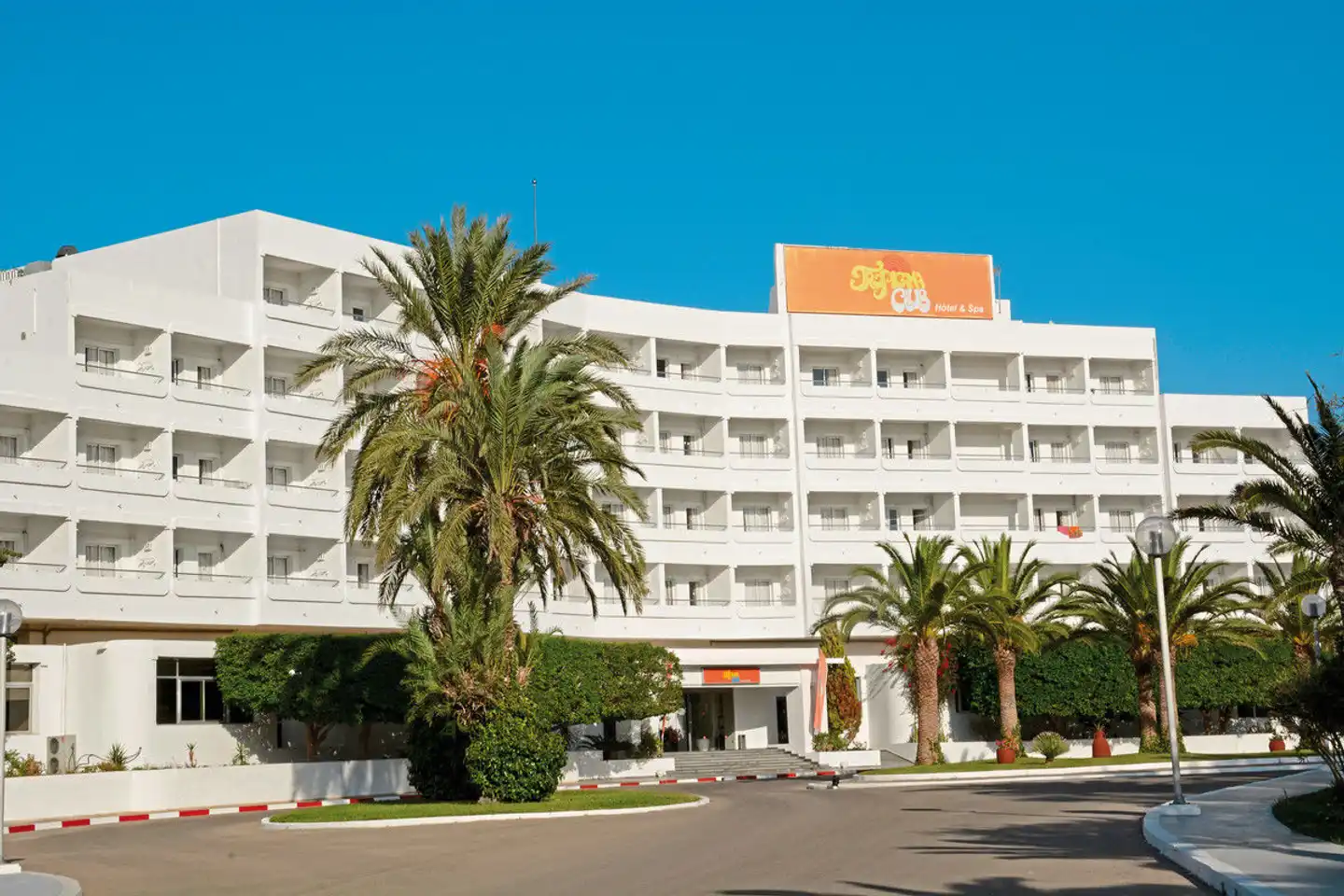Club Tropicana & Spa Aussenansicht