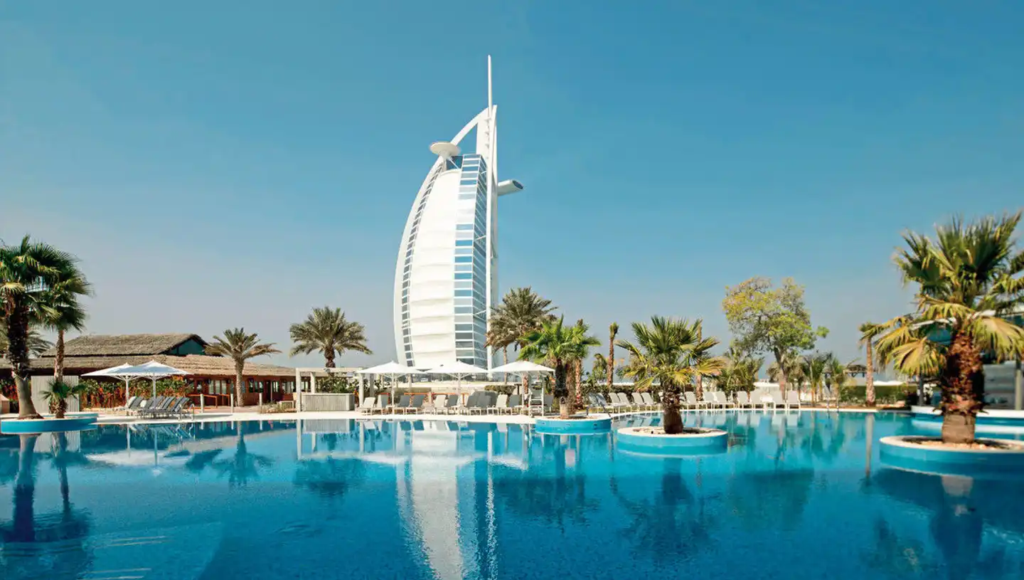 Jumeirah Beach Hotel Pool