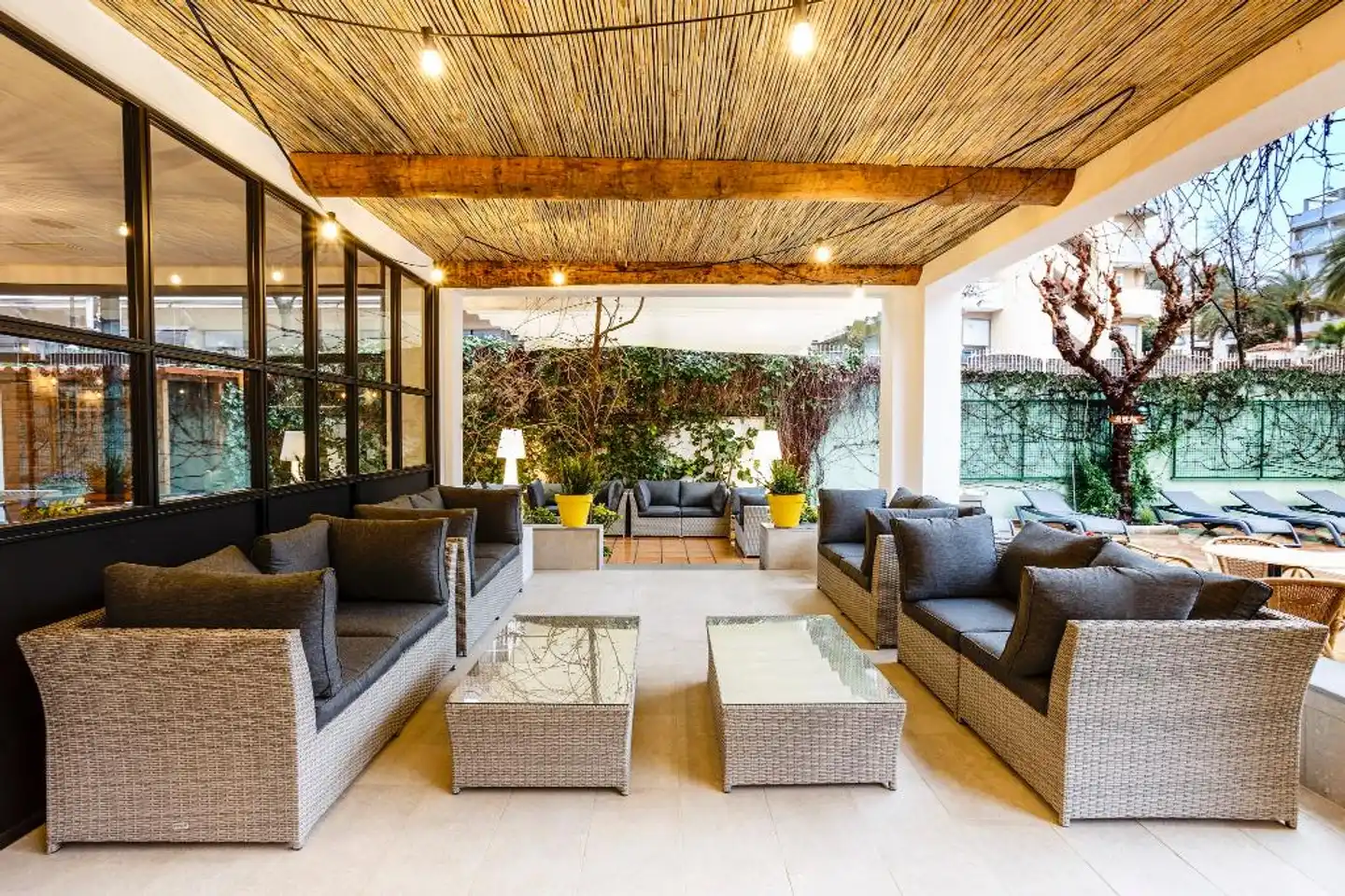 Hotel Acapulco Lobby