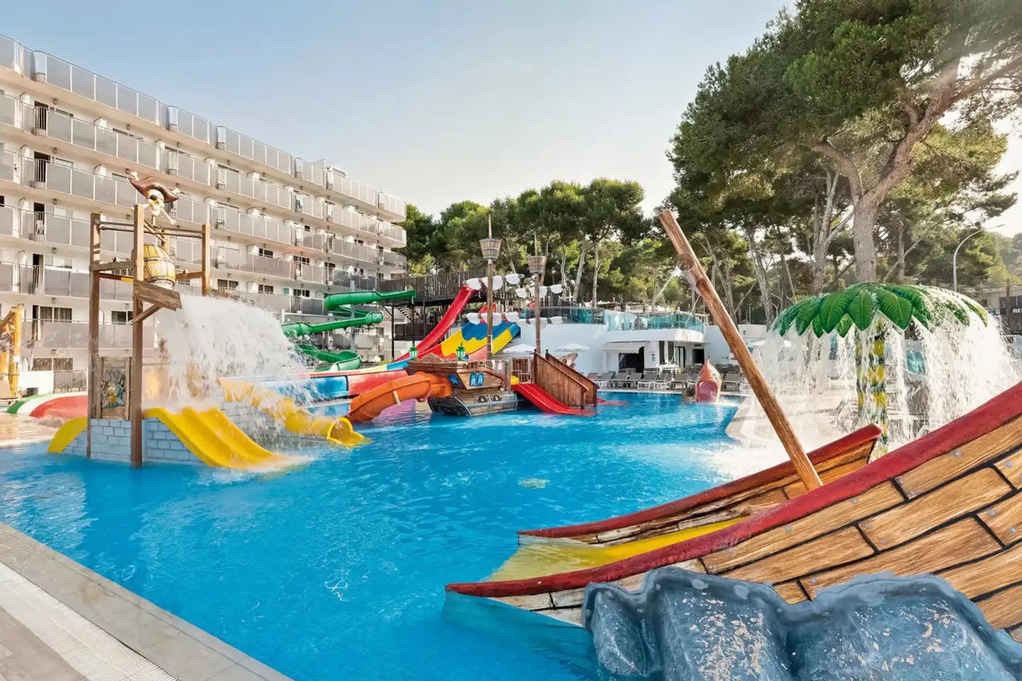 Best Cap Salou Pool