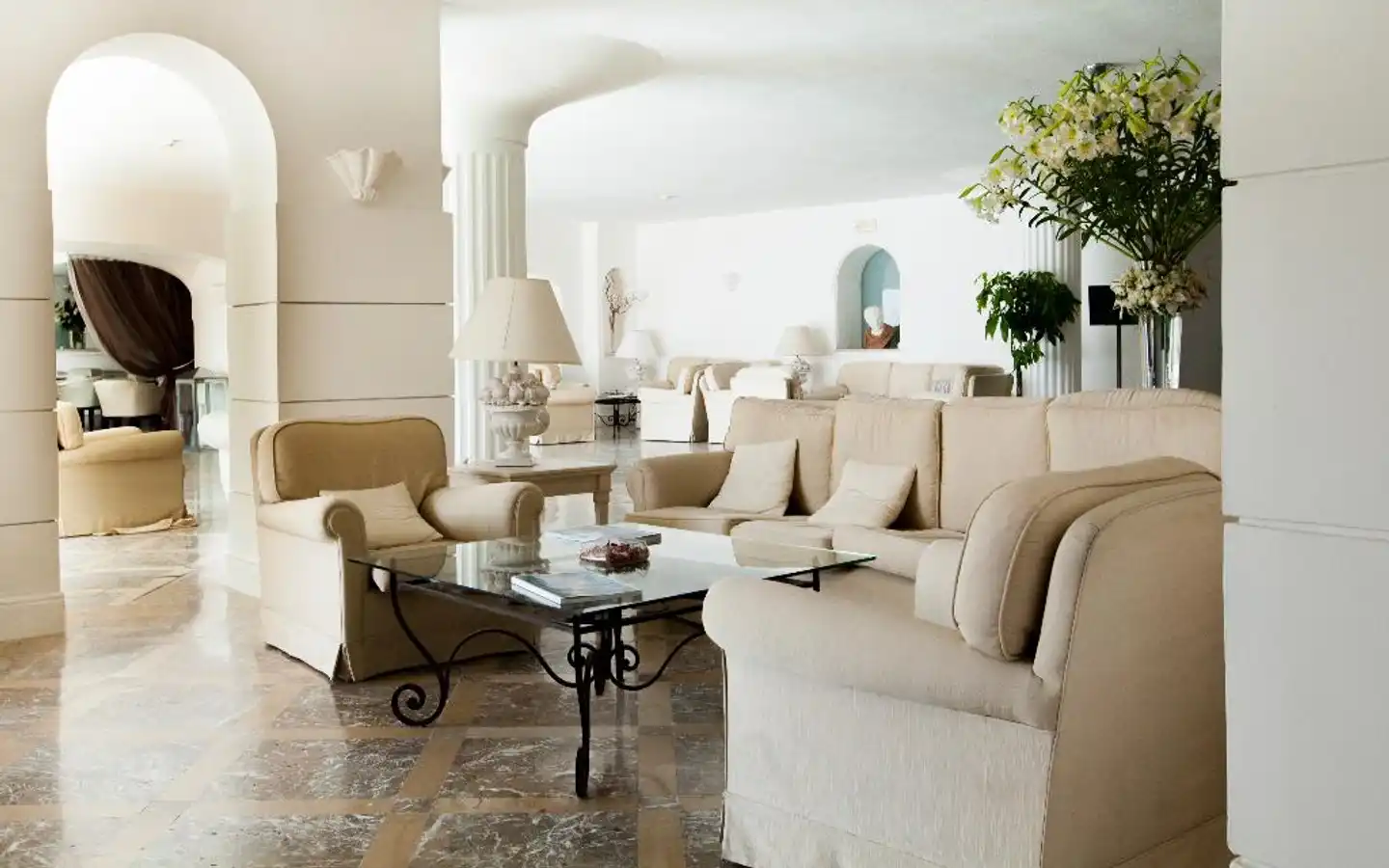 La Residenza Lobby