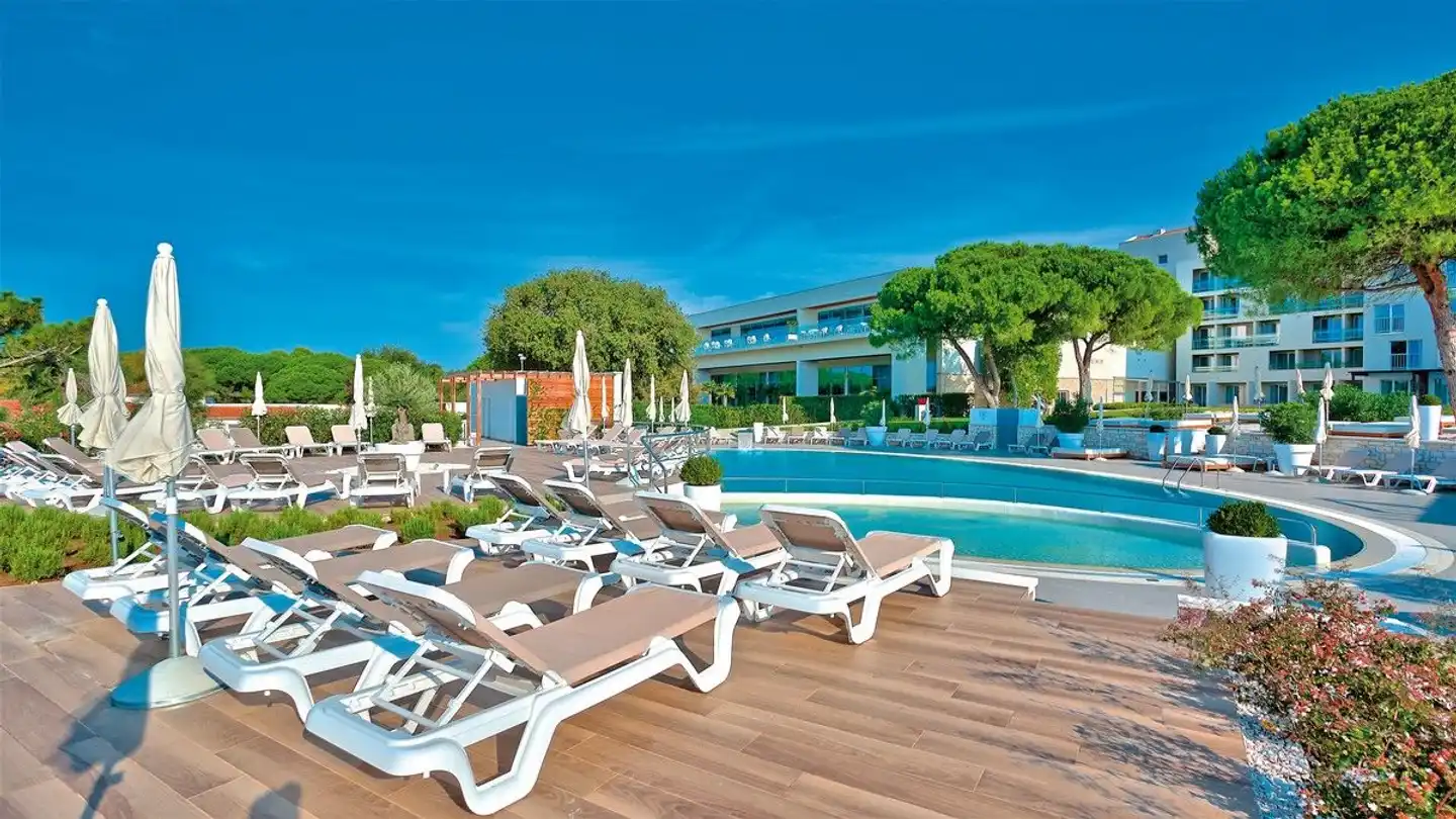 Park Plaza Belvedere Pool