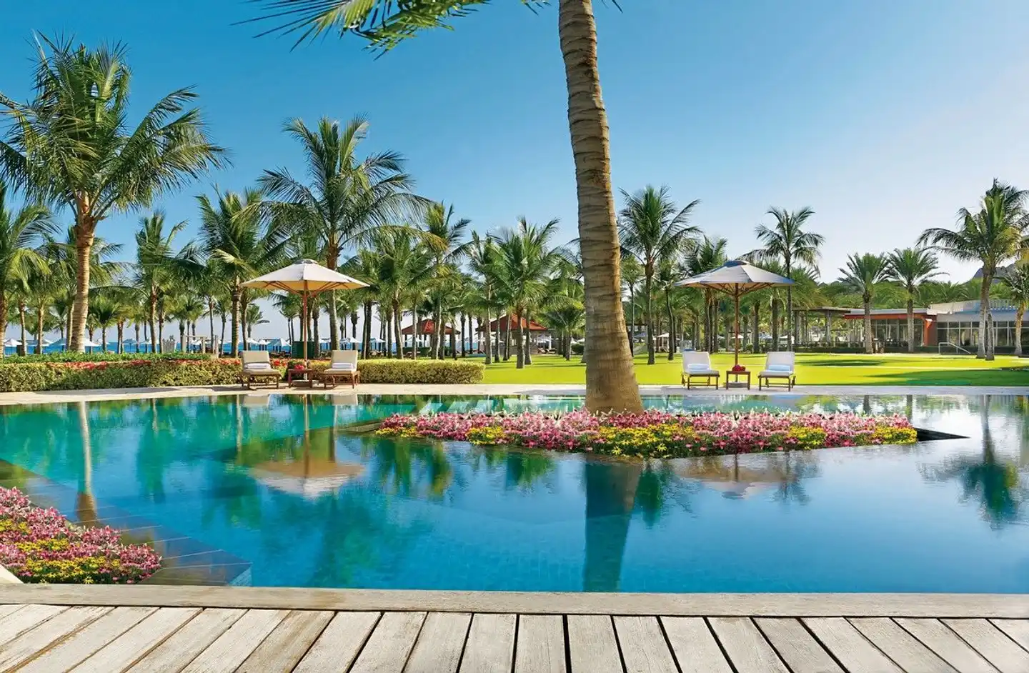 Al Bustan Palace, a Ritz-Carlton Hotel Pool