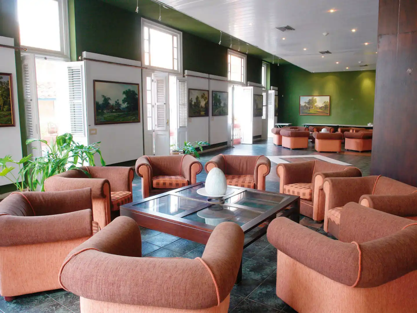 Ambos Mundos Lobby