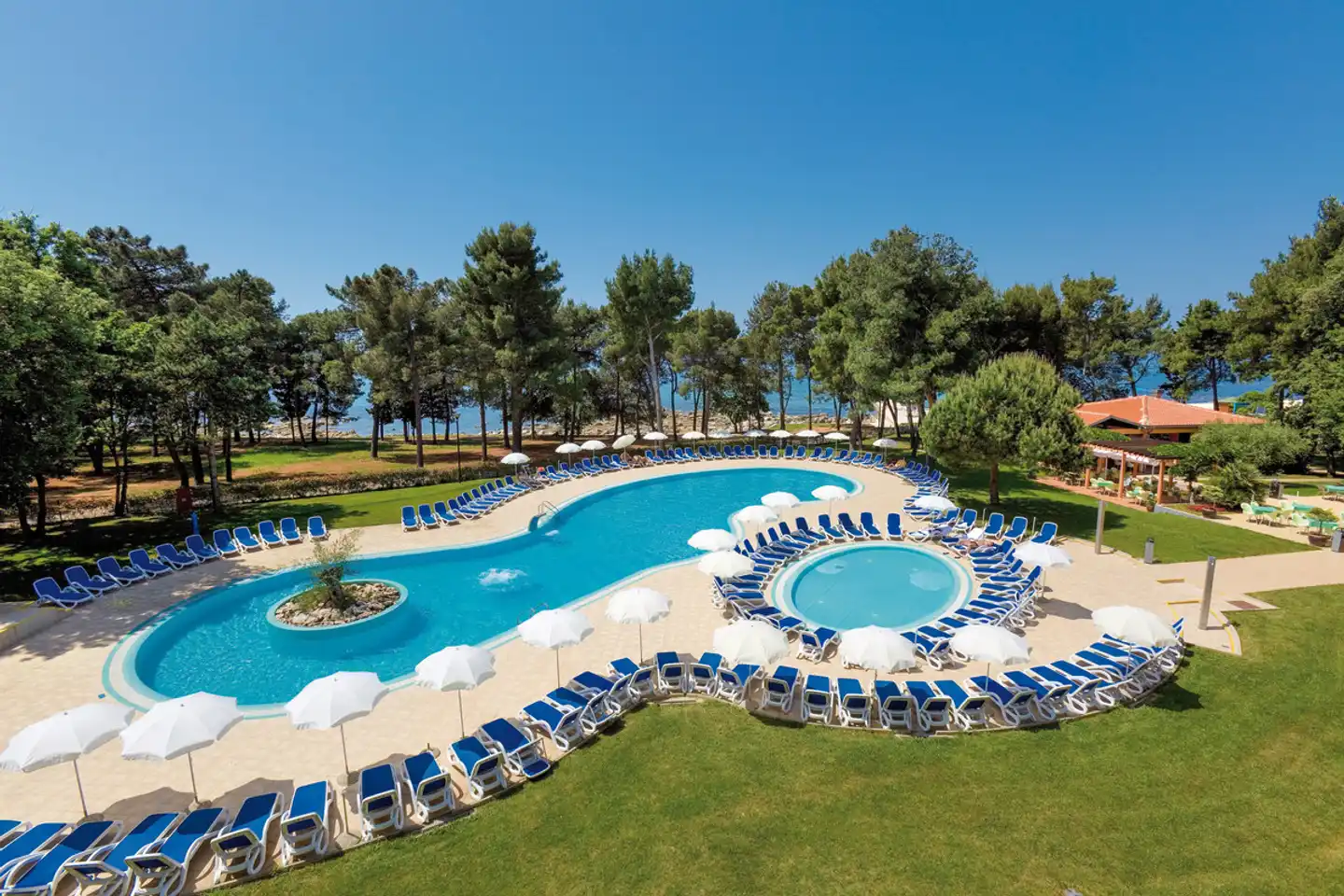 Aurora Plava Laguna Pool