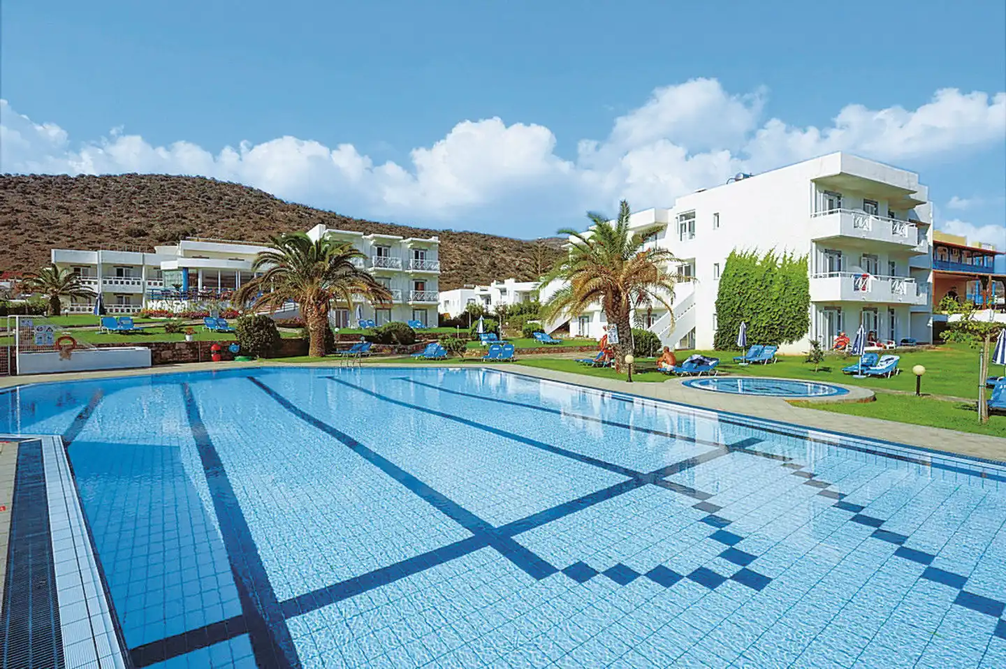 Ariadne Beach Pool