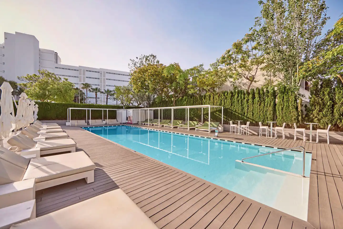 Astoria Playa Pool