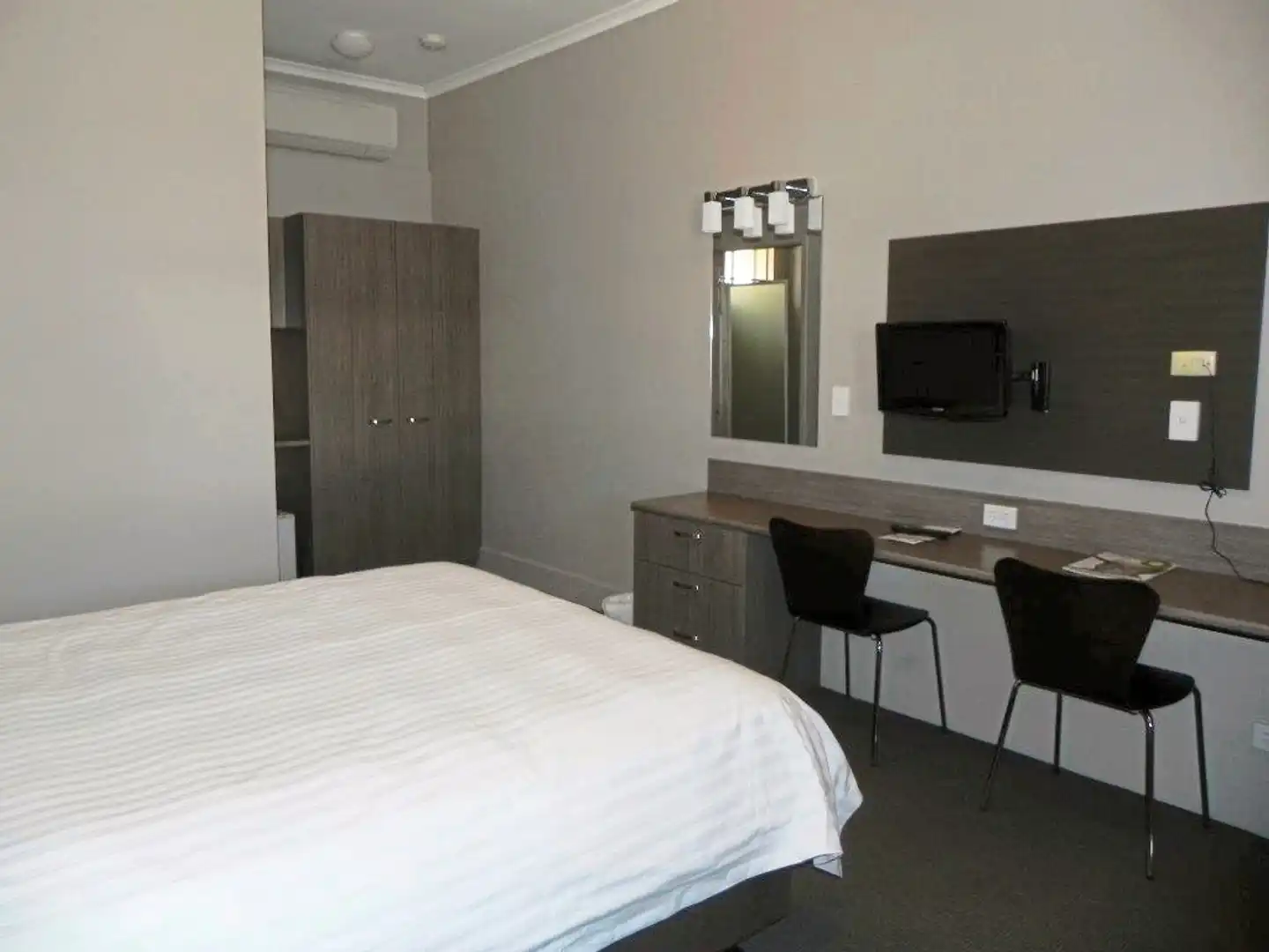 Bluestone Motor Inn Wohnbeispiel