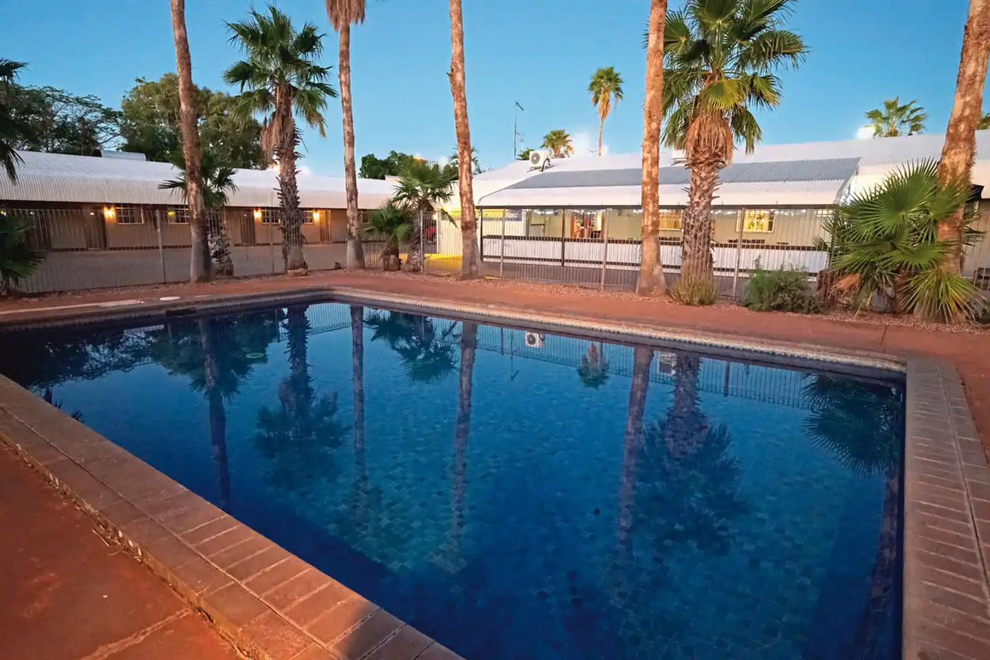 Bluestone Motor Inn Pool