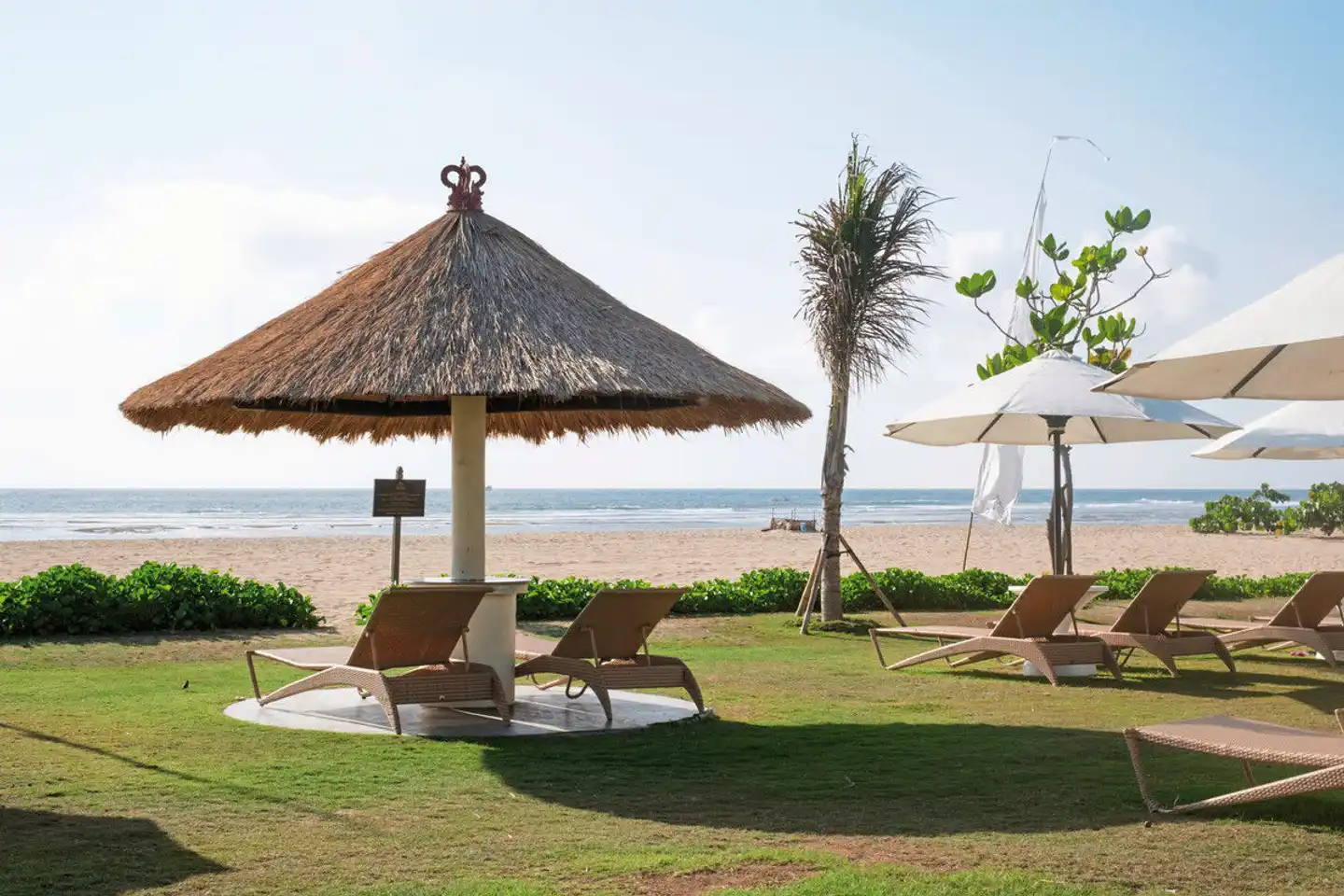 Ayodya Resort Bali Garten