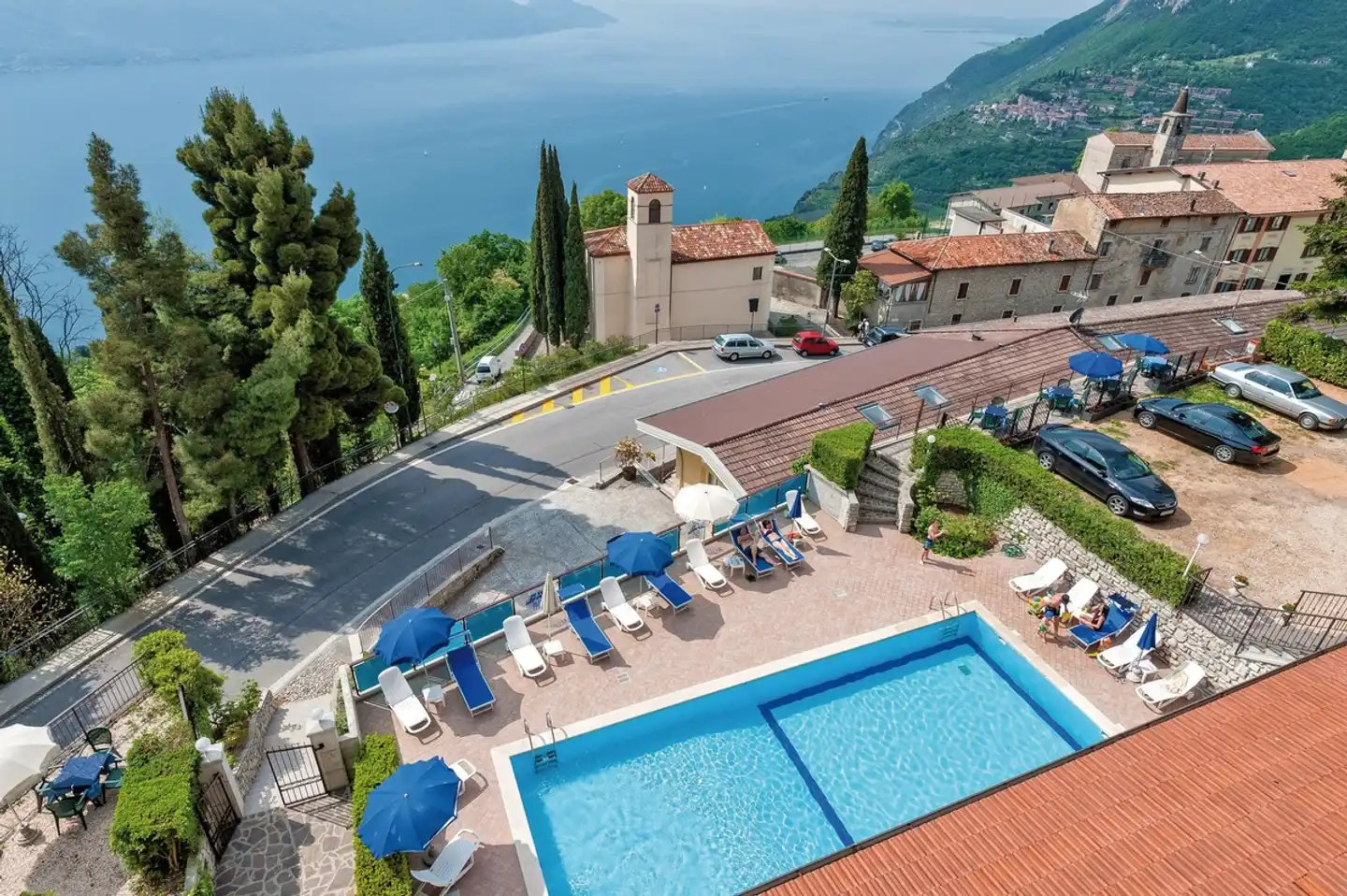 Bellavista Pool