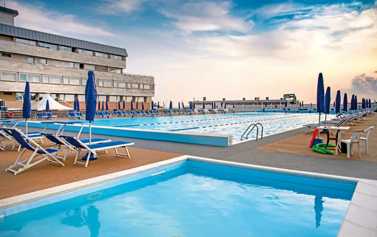 Grand Hotel Continental Pool
