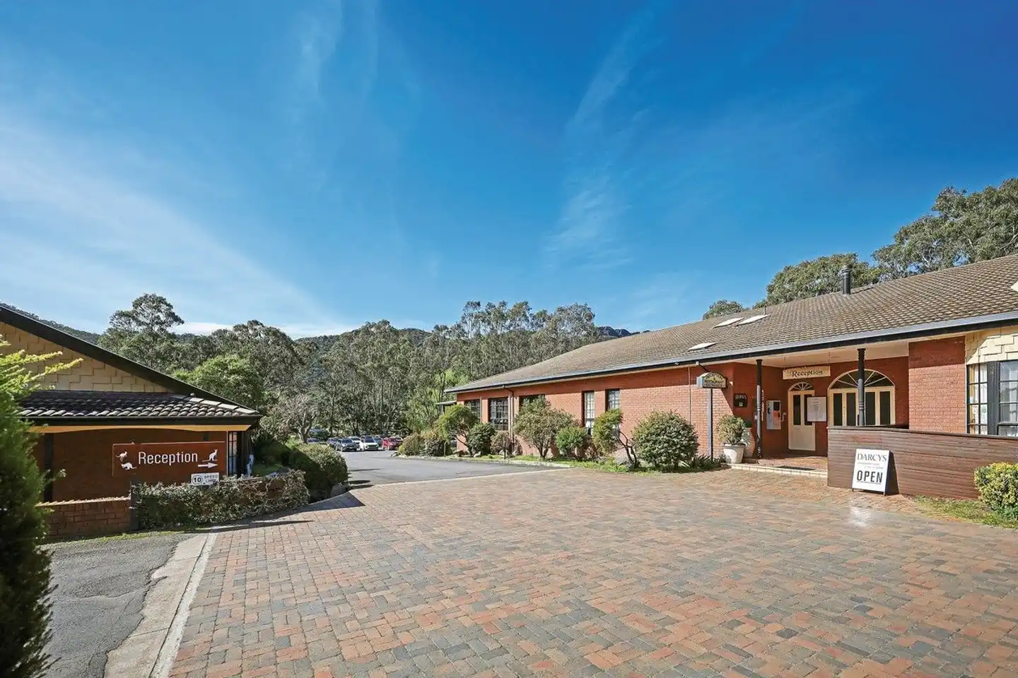 Country Plaza Halls Gap Aussenansicht