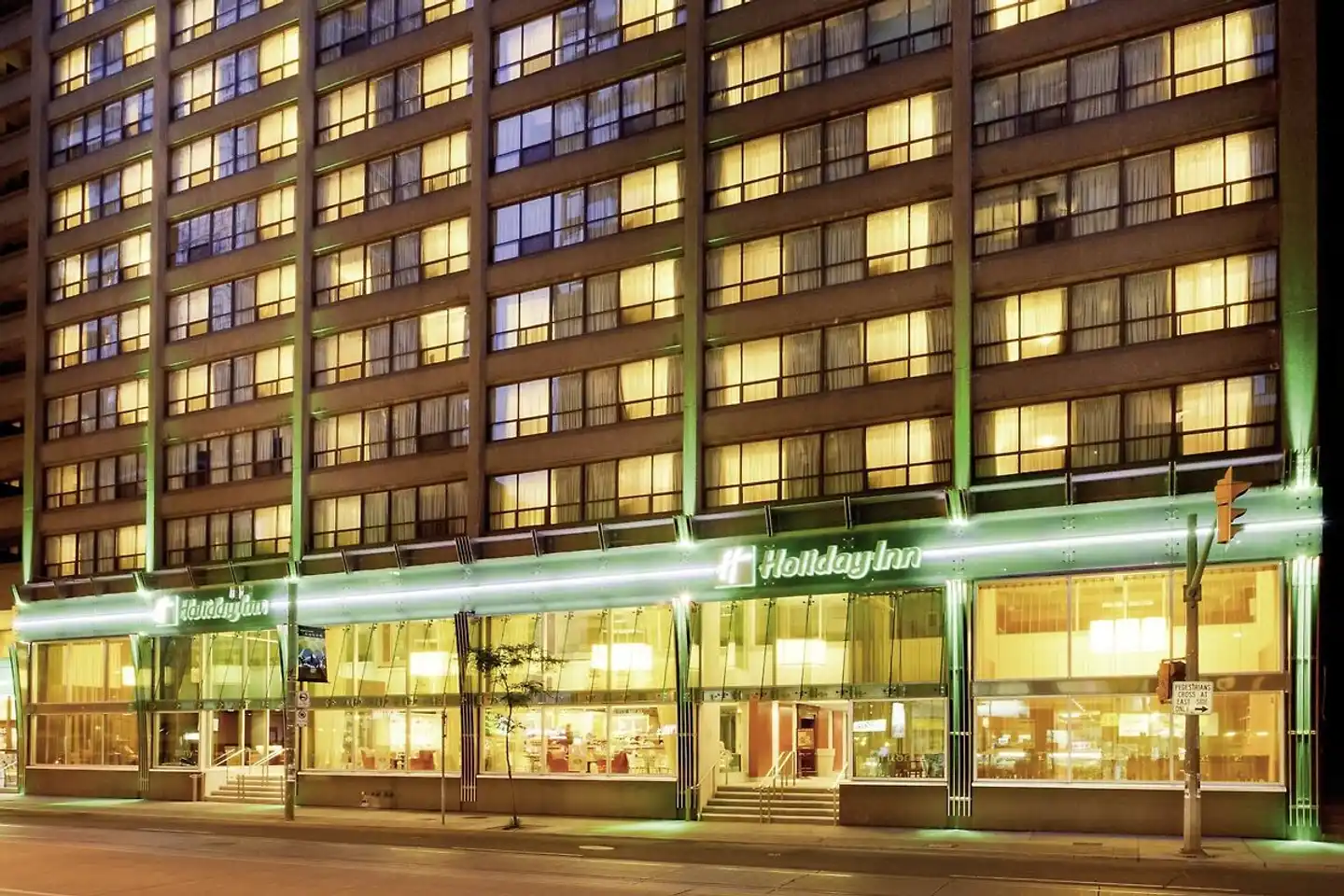 Holiday Inn Toronto Downtown Centre Aussenansicht